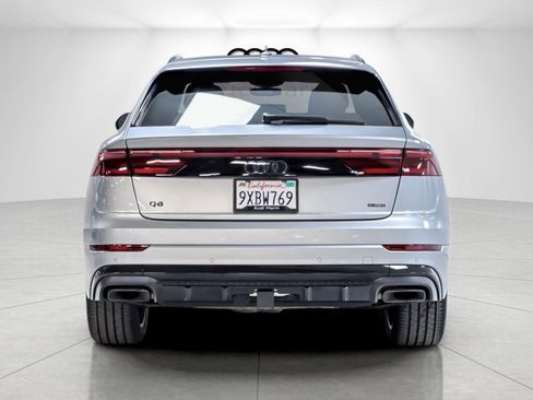 Used 2025 Audi Q8 Premium Plus w/ Premium Plus Package AWD/4WD image 4