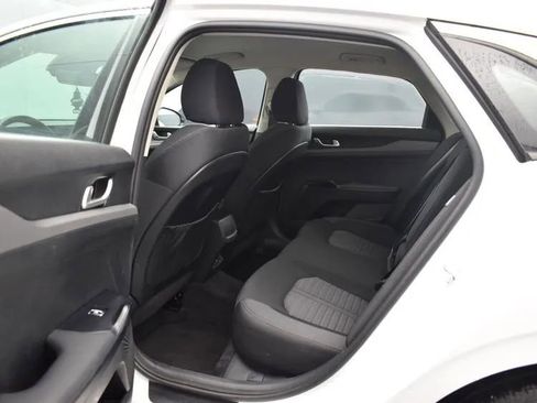 Used 2025 Kia K5 LXS image 15