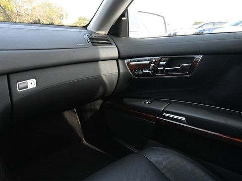 Used 2012 Mercedes-Benz CL 550 CL 550 image 8