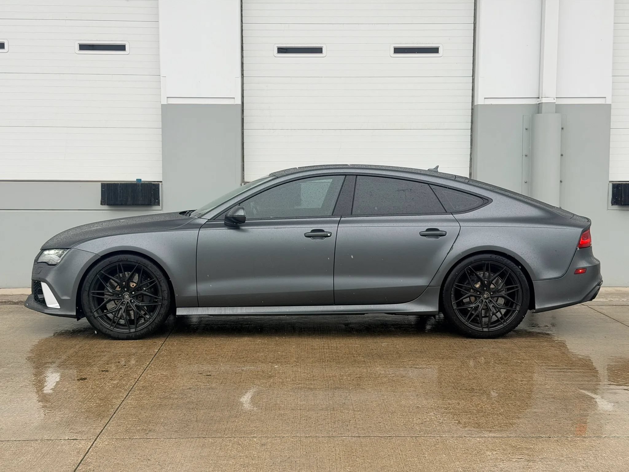 Used 2014 Audi RS 7 Prestige AWD/4WD image 2