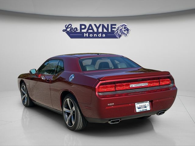 Used 2014 Dodge Challenger SXT RWD image 7