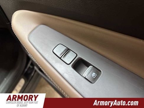 Used 2023 Hyundai Santa Fe Limited image 40