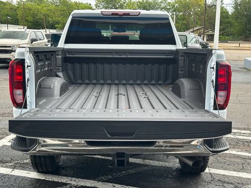 New 2026 GMC Sierra 2500 Pro w/ 1SA Pro Safety Plus Package AWD/4WD image 6