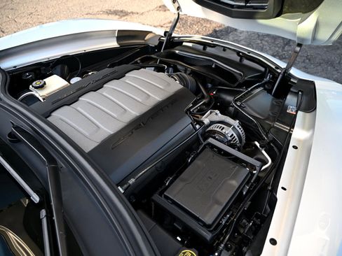 Used 2015 Chevrolet Corvette Stingray Coupe w/ 2LT Preferred Equipment Group image 47