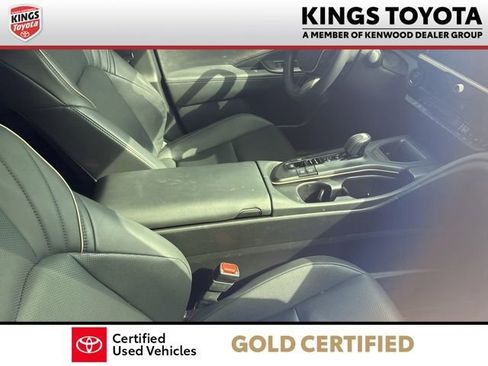 Used 2023 Toyota Crown AWD/4WD image 9