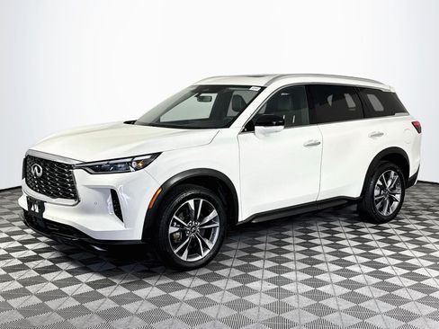 Used 2024 INFINITI QX60 Luxe AWD/4WD image 4