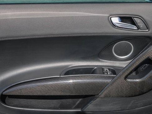 Used 2014 Audi R8 V8 image 19