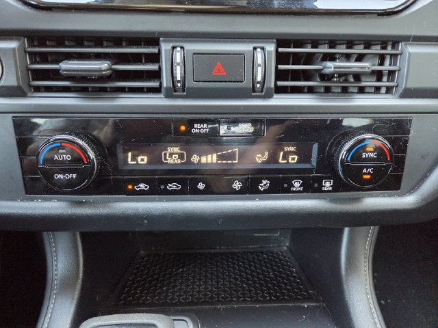 Used 2023 Nissan Pathfinder S FWD image 23