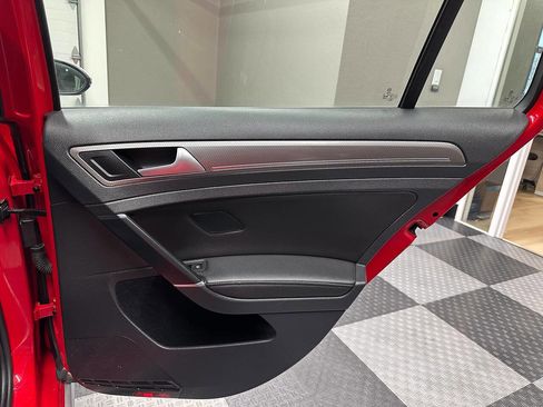 Used 2017 Volkswagen Golf Alltrack SEL image 21