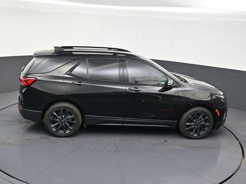 Used 2022 Chevrolet Equinox RS w/ RS Leather Package FWD image 18
