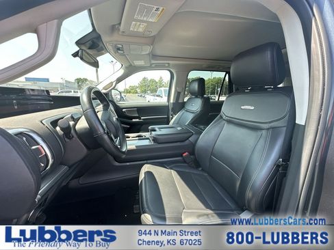 Used 2025 Ford Expedition Platinum AWD/4WD image 11