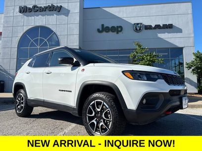Used 2025 Jeep Compass Trailhawk