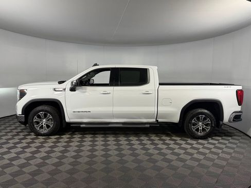 Used 2023 GMC Sierra 1500 SLE image 10