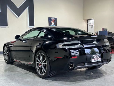 Used 2010 Aston Martin V8 Vantage Coupe RWD image 6