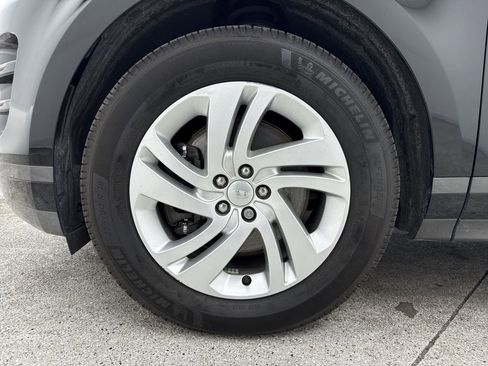 Used 2022 Land Rover Range Rover Evoque R-Dynamic S image 43