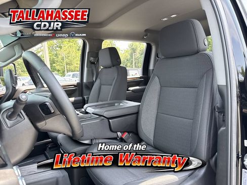 Used 2025 GMC Sierra 2500 SLE AWD/4WD image 14