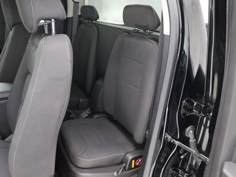 Used 2016 Chevrolet Colorado LT w/ Midnight Edition image 15