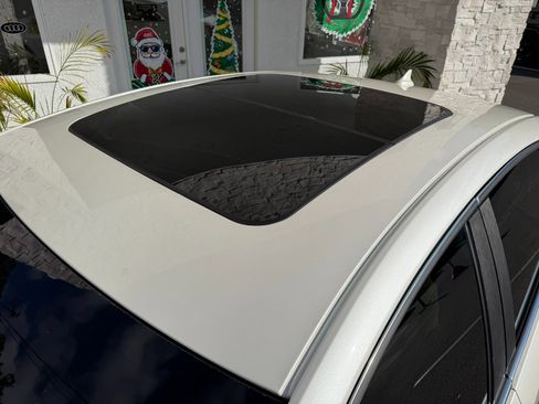 Used 2014 Cadillac XTS Luxury w/ Driver Awareness Package image 8