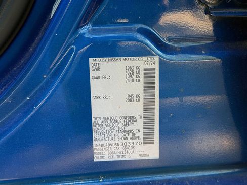 Used 2025 Nissan Altima 2.5 SV image 24