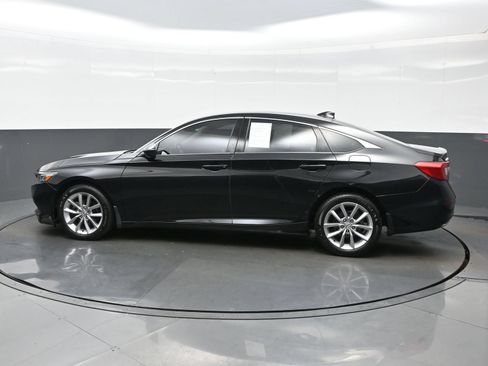 Used 2022 Honda Accord LX image 4