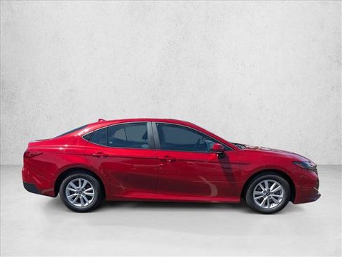 Used 2025 Toyota Camry LE FWD image 4
