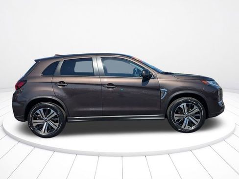 New 2026 Mitsubishi Outlander Sport SE image 2