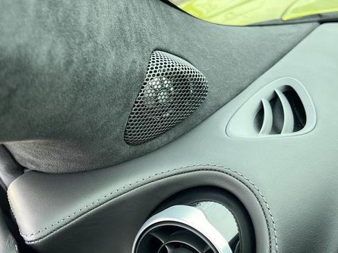 Used 2022 McLaren GT Base image 41