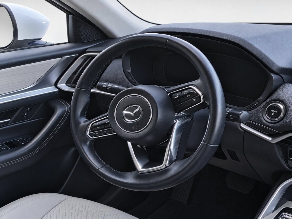 Used 2024 MAZDA CX-90 Plug-In Hybrid w/ Preferred AWD/4WD image 28