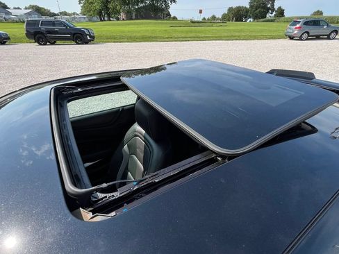 Used 2016 Chevrolet Camaro SS RWD image 22