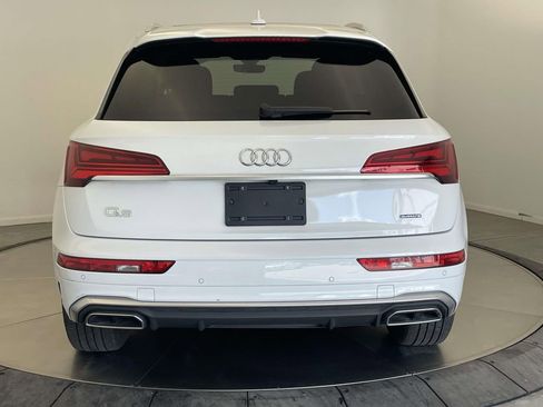 Used 2023 Audi Q5 2.0T Premium w/ Convenience Package AWD/4WD image 6