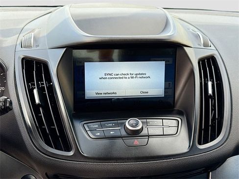 Used 2019 Ford Escape SE image 14