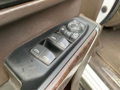 Used 2023 GMC Sierra 2500 Denali w/ Denali Ultimate Package AWD/4WD image 14