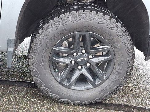 Used 2025 Chevrolet Silverado 1500 Custom Trail Boss image 29