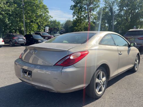 Used 2004 Toyota Solara SE Sport FWD image 5