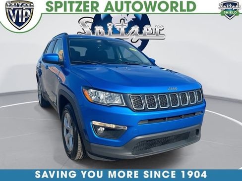 Used 2018 Jeep Compass Latitude w/ Popular Equipment Group AWD/4WD image 1