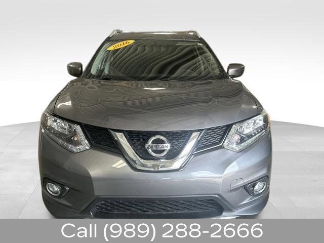 Used 2016 Nissan Rogue SV AWD/4WD image 2