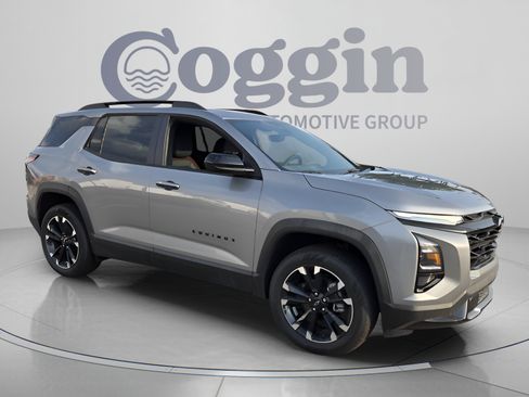 New 2026 Chevrolet Equinox RS w/ LPO, Floor Liner Package AWD/4WD image 7
