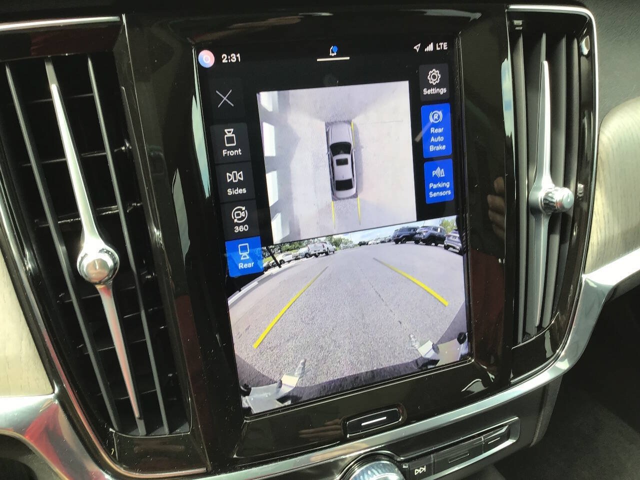 Used 2024 Volvo S90 B6 Plus AWD/4WD image 14