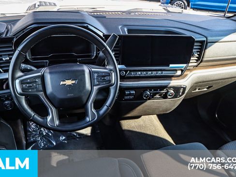Used 2024 Chevrolet Silverado 2500 LT image 29