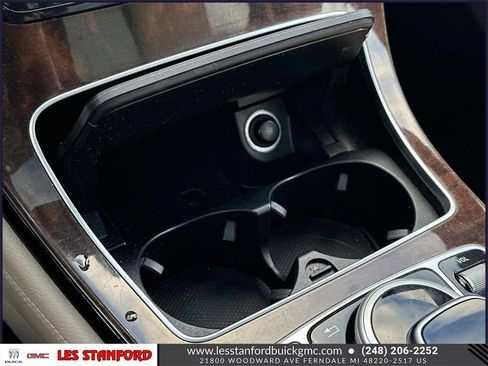 Used 2017 Mercedes-Benz GLC 300 4MATIC image 30