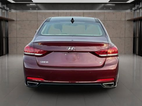 Used 2016 Hyundai Genesis 3.8 w/ Option Group 03 image 9