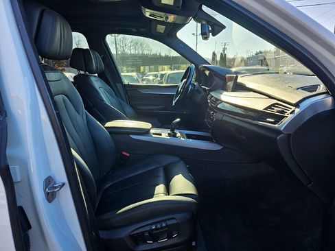 Used 2016 BMW X5 xDrive50i image 10