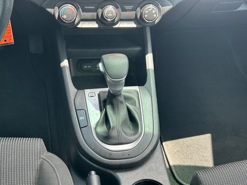Used 2020 Kia Forte LXS FWD image 18