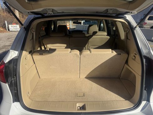 Used 2008 Subaru Tribeca Limited image 11