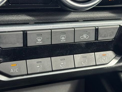 Used 2023 Nissan Sentra SV image 37