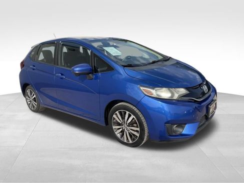 Used 2017 Honda Fit EX image 3