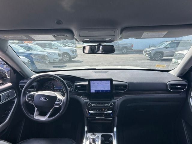 Used 2020 Ford Explorer Limited AWD/4WD image 13