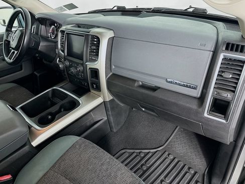 Used 2018 RAM 1500 Big Horn AWD/4WD image 30