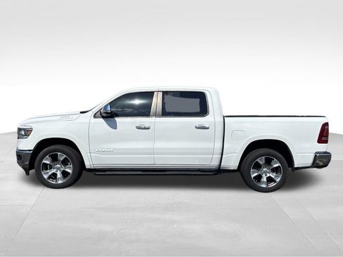 Used 2022 RAM 1500 Laramie AWD/4WD image 9