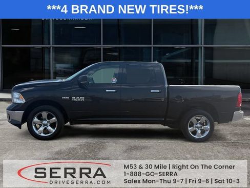Used 2018 RAM 1500 Big Horn AWD/4WD image 2